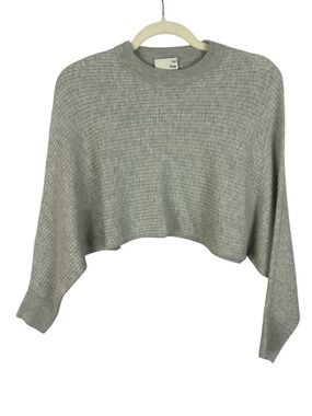 Aritzia Wilfred Free Light Gray Cropped Ribbed Crewneck Small Knit Sweater